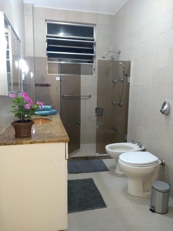 Ipanema - Apartamento Para 6 Pessoas A 100 M Da Praia Рио-де-Жанейро Экстерьер фото