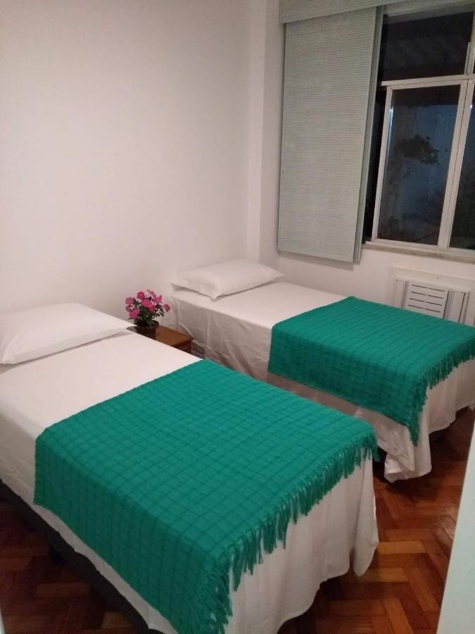 Ipanema - Apartamento Para 6 Pessoas A 100 M Da Praia Рио-де-Жанейро Экстерьер фото
