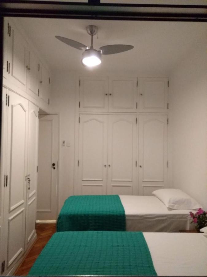 Ipanema - Apartamento Para 6 Pessoas A 100 M Da Praia Рио-де-Жанейро Экстерьер фото